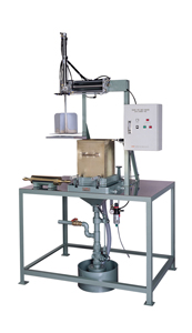 Square sheet machine with automatic agitator