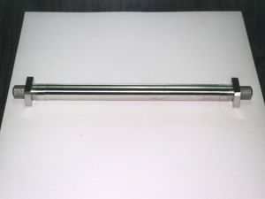 Variable applicator bar